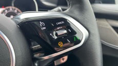 Jaguar F-Pace 2.0 P400e R-Dynamic SE Black 5dr Auto AWD Estate